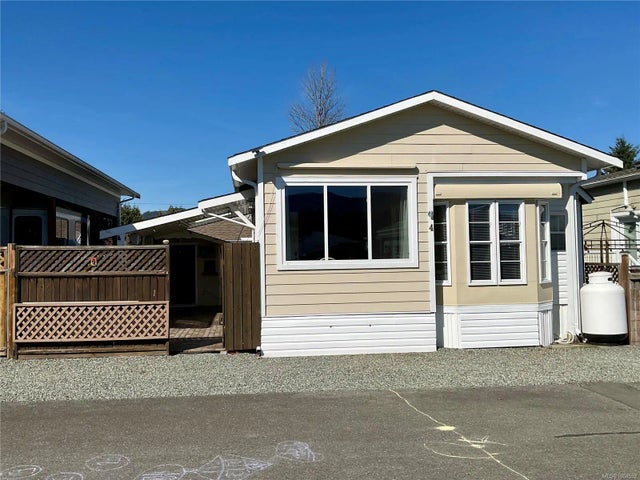 3 of 61 - 6855 Park Ave 4, Honeymoon Bay, BC