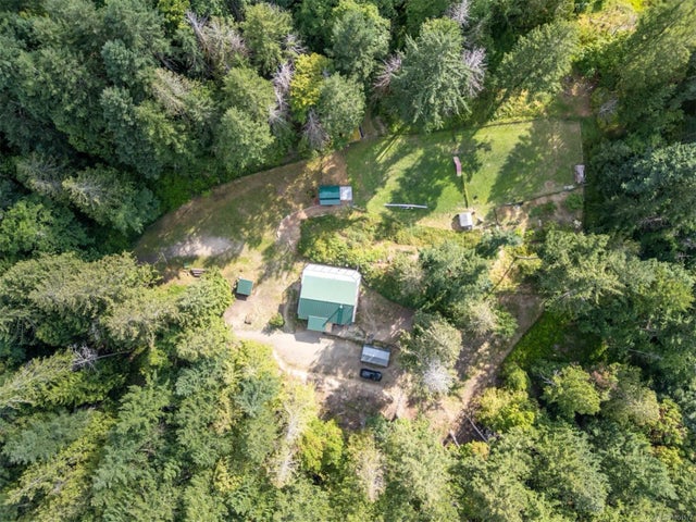 2 of 49 - 5574 Hooson Rd, Pender Island, BC