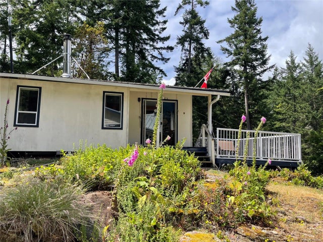 5 of 31 - 865 Driftwood Dr, Mudge Island, BC
