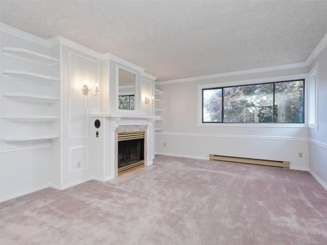 2 of 35 - 1335 Rudlin St, Victoria, BC