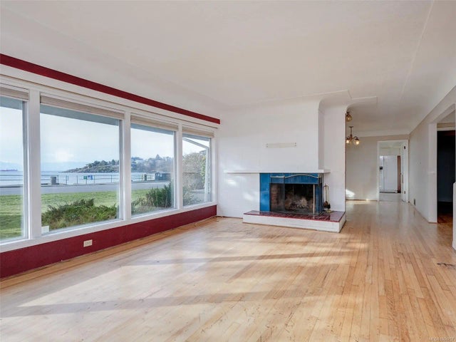 4 of 33 - 406 Beach Dr, Oak Bay, BC