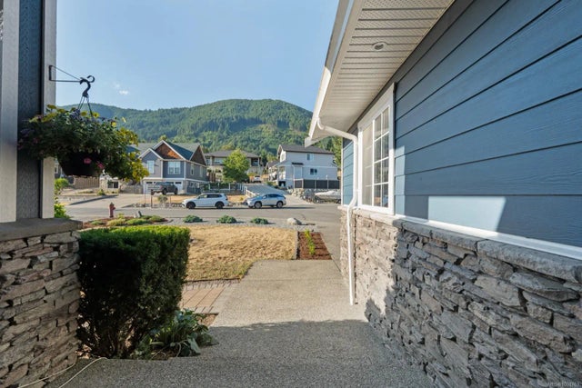 4 of 64 - 112 Beech Cres, Lake Cowichan, BC