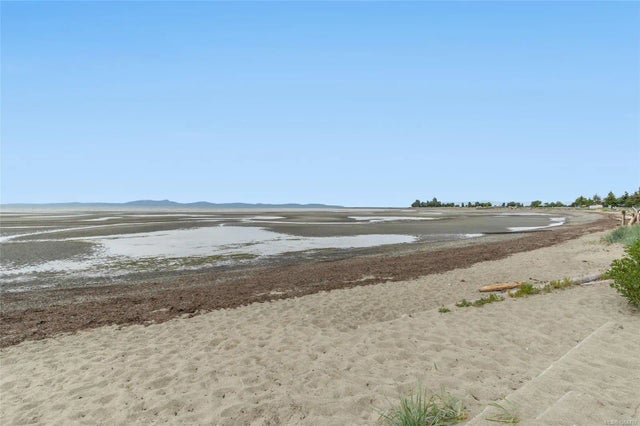 4 of 52 - 194 Beachside Dr 302, Parksville, BC
