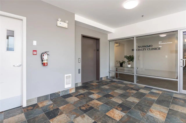 3 of 48 - 1650 Terminal Ave 204, Nanaimo, BC