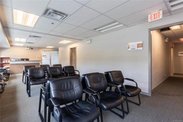 5 of 48 - 1650 Terminal Ave 204, Nanaimo, BC