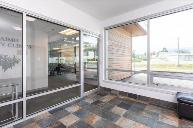 4 of 45 - 1650 Terminal Ave 206, Nanaimo, BC