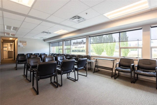 5 of 45 - 1650 Terminal Ave 206, Nanaimo, BC