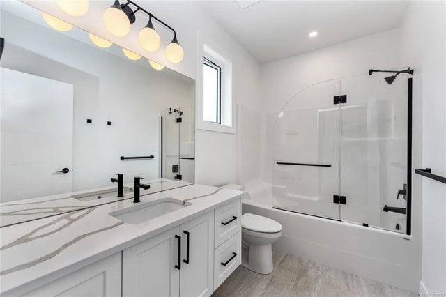 4 of 50 - 219 Cowichan Lake Rd, Lake Cowichan, BC