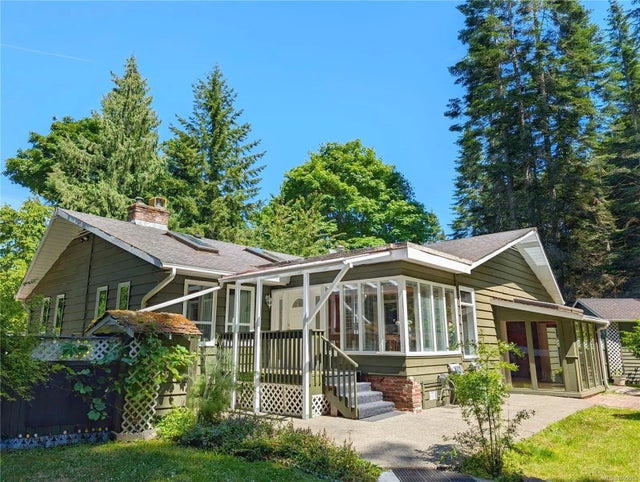 1 of 61 - 857 Terrien Way, Parksville, BC