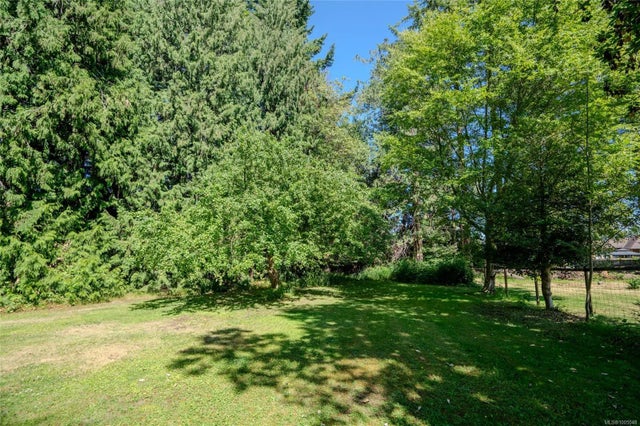 4 of 13 - Lot 9 Johnstone Rd, Parksville, BC