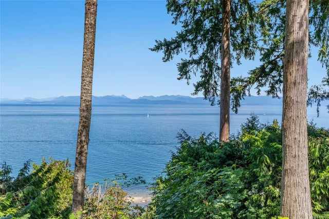 3 of 74 - 5912 Waldbank Rd, Nanaimo, BC
