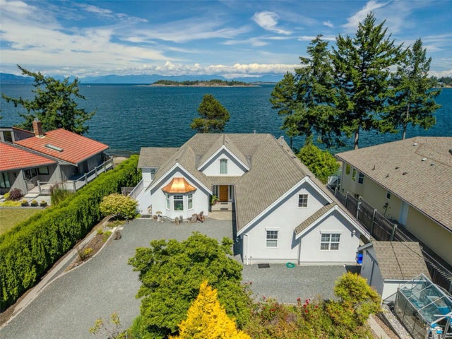 1 of 79 - 1428 Madrona Dr, Nanoose Bay, BC