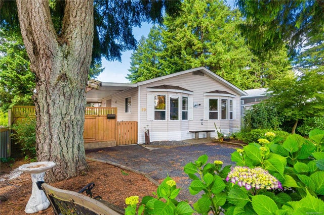 1 of 38 - 5854 Turner Rd 40, Nanaimo, BC