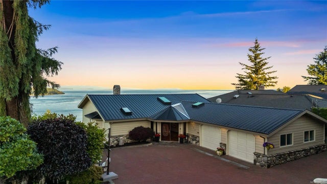 1 of 69 - 433 Eagle Ridge Rd, Campbell River, BC