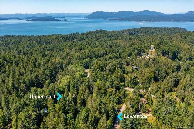2 of 58 - 4605 Mate Rd, Pender Island, BC