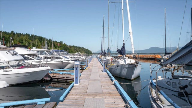 2 of 3 - 1241 Sutherland Dr, Cowichan Bay, BC