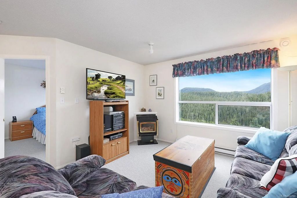 1105 Henry Rd 308, Courtenay