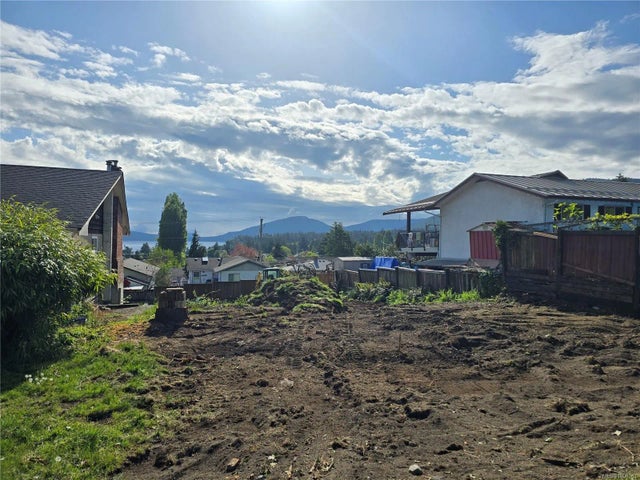 3 of 21 - Lot 14 Arthur St, Crofton, BC