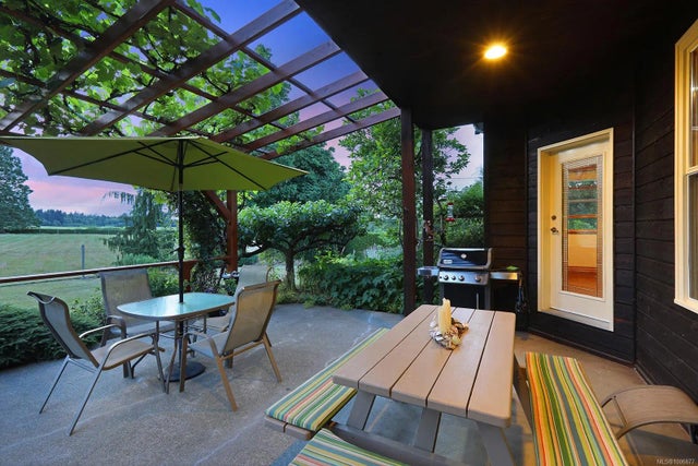 4 of 51 - 3713 Dove Creek Rd, Courtenay, BC