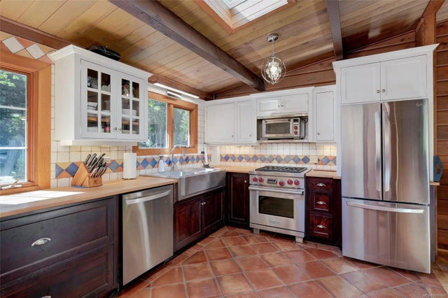 3 of 51 - 2005 Renfrew Rd, Shawnigan Lake, BC