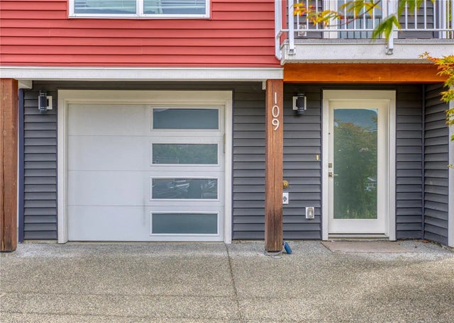 2 of 32 - 1800 Summerhill Pl 109, Nanaimo, BC