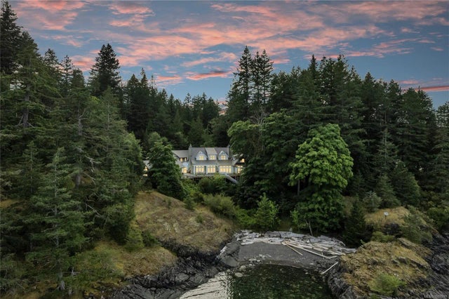 1 of 99 - 1790 Hyacinthe Bay Rd, Quadra Island, BC