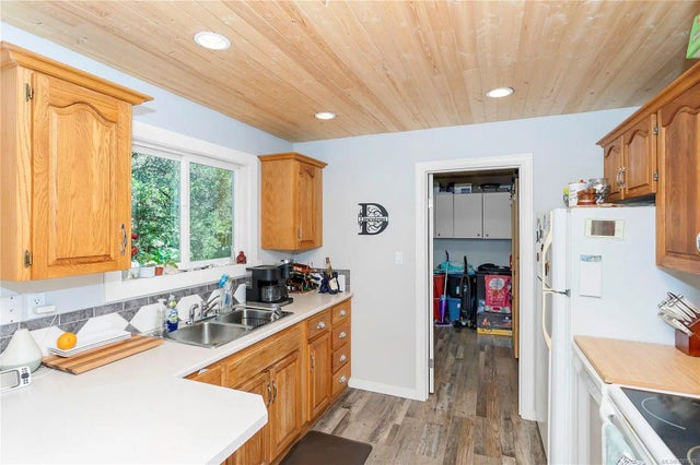 5 of 32 - 4604 Hammond Bay Rd 7, Nanaimo, BC