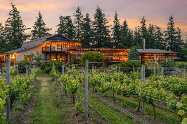 1 of 50 - 2400 Anderton Rd, Comox, BC