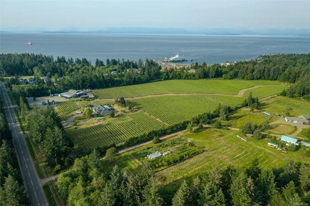 4 of 50 - 2400 Anderton Rd, Comox, BC