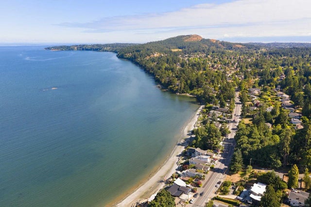 1 of 26 - 5015 Cordova Bay Rd, Saanich, BC