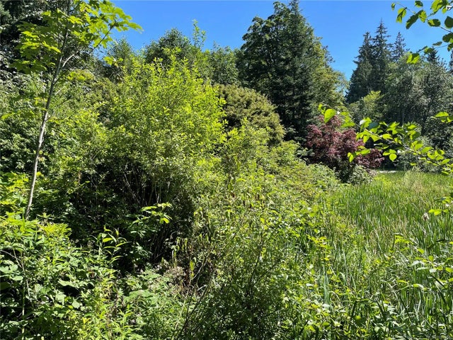 3 of 9 - 375 Horne Lake Rd Lot A, Qualicum Beach, BC