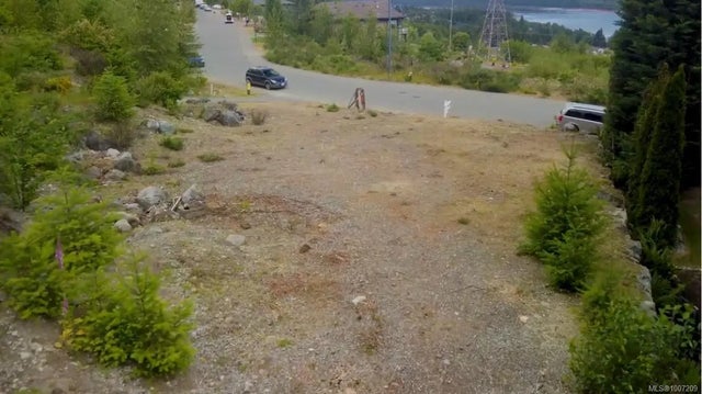 4 of 6 - 446 Thetis Dr, Ladysmith, BC