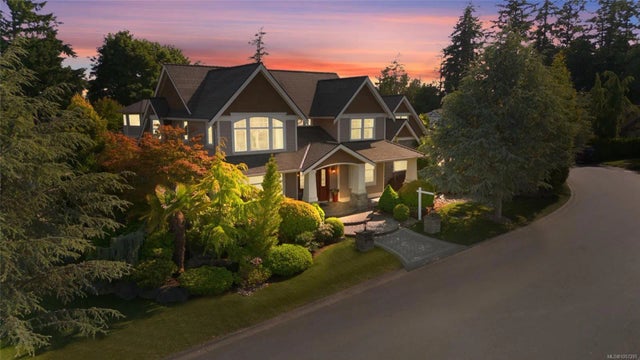 4 of 71 - 4973 La Quinta Pl, Saanich, BC