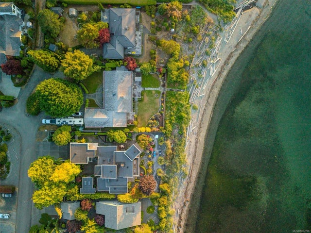 1489 Admiral Tryon Blvd, Parksville