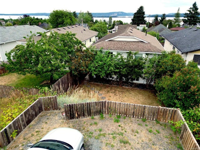 3 of 22 - 51 View St, Nanaimo, BC