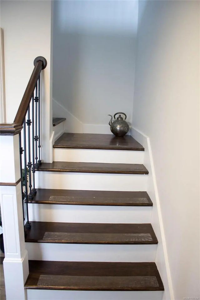 5 of 47 - 2141 Camosun Cres, Port McNeill, BC