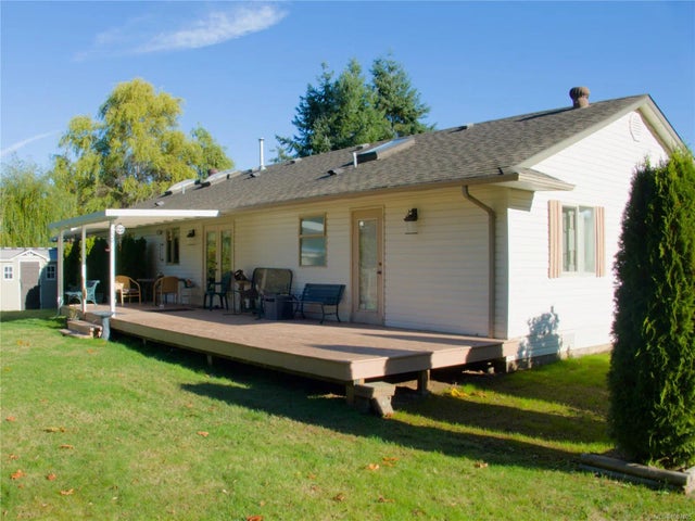 5 of 37 - 6637 Walker Frontage Rd, Fanny Bay, BC