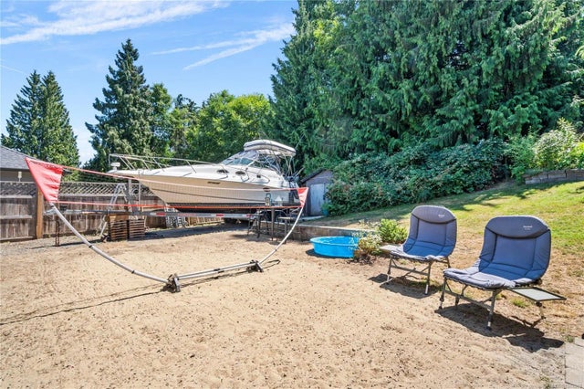 4 of 47 - 1526 Sunrise Dr, Parksville, BC