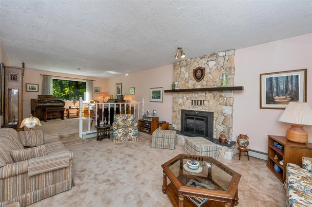 4 of 64 - 735 Cromarty Ave, North Saanich, BC