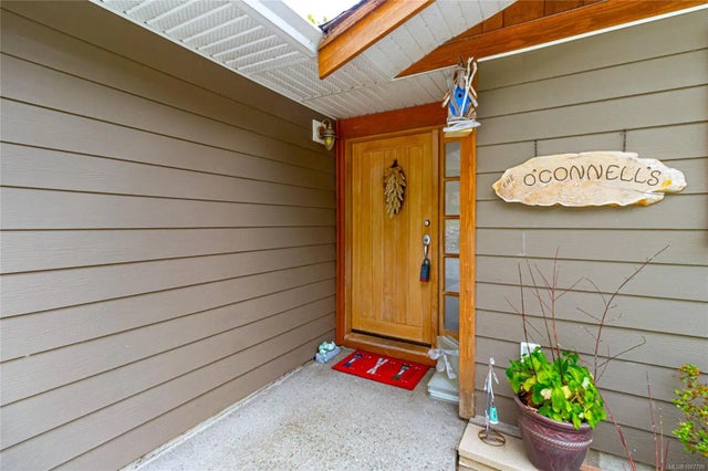 3 of 78 - 10146 Youbou Rd, Youbou, BC