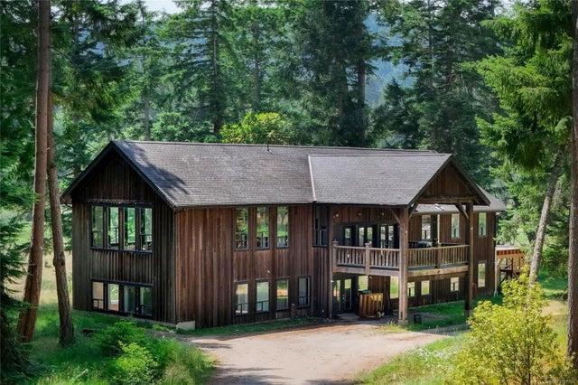 1 of 62 - 1710 North End Rd, Salt Spring, BC