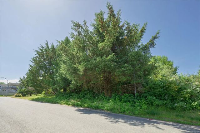 4 of 4 - 5275 Fanshawe St, Port Hardy, BC