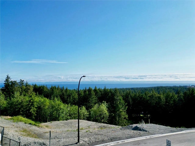 5 of 8 - 4960 Dixon Lane, Lantzville, BC