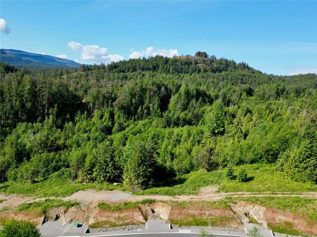 2 of 6 - 4899 Dixon Lane, Lantzville, BC