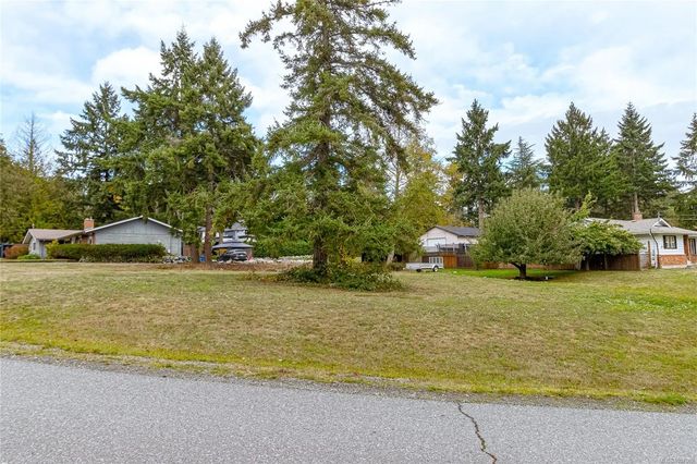 4 of 11 - Lot 2 Valley View Dr, Nanaimo, BC