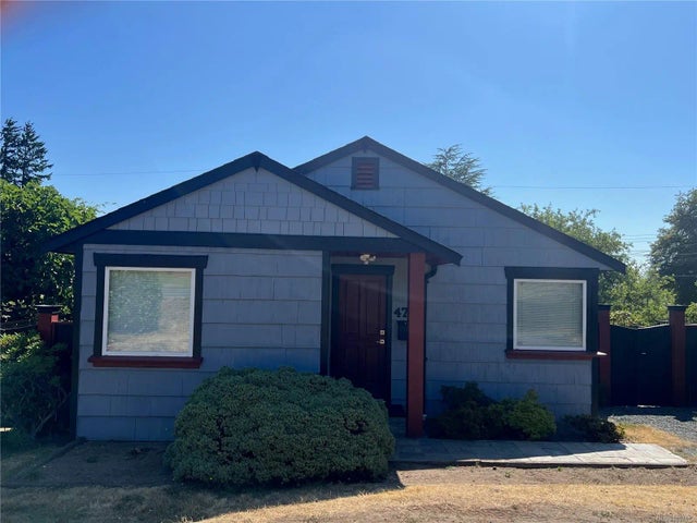 3 of 22 - 474 Wakesiah Ave, Nanaimo, BC