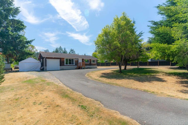 4 of 35 - 7425 Lantzville Rd, Lantzville, BC