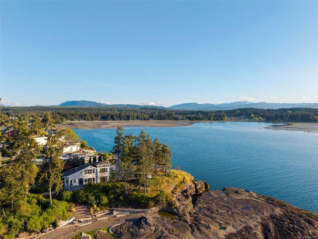 5 of 93 - 1341 Madrona Dr, Nanoose Bay, BC
