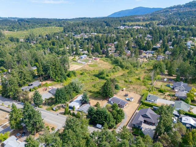 2 of 87 - 7405/7425 Lantzville Rd, Lantzville, BC