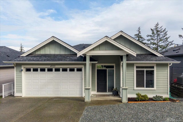 1 of 17 - 4999 Dunn Pl, Nanaimo, BC